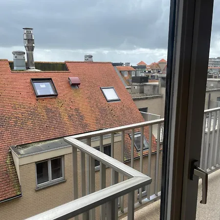 Apartment Style A702 With Beautiful Sea Views *
